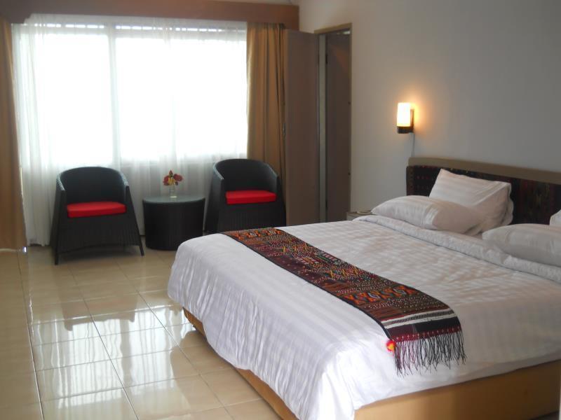 Patra Comfort Parapat Esterno foto